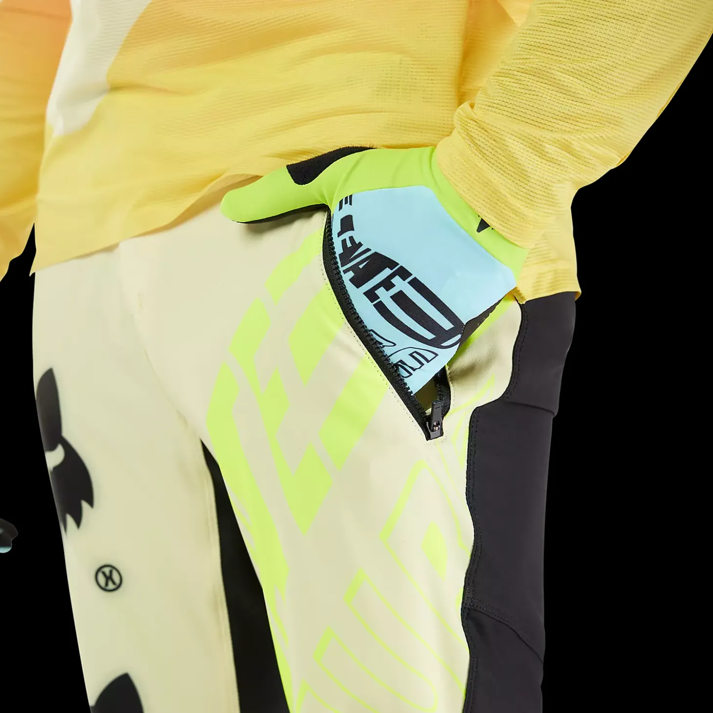 flexair_elevated_pants_4.webp Flexair Elevated Pants